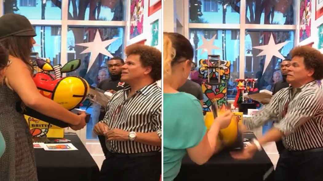 Un video que se ha vuelto viral muestgra el momento en el que una mujer entró en la tienda de Romero Britto, conocido artista brasileño para vengarse de un suceso que ocurrió días antes.