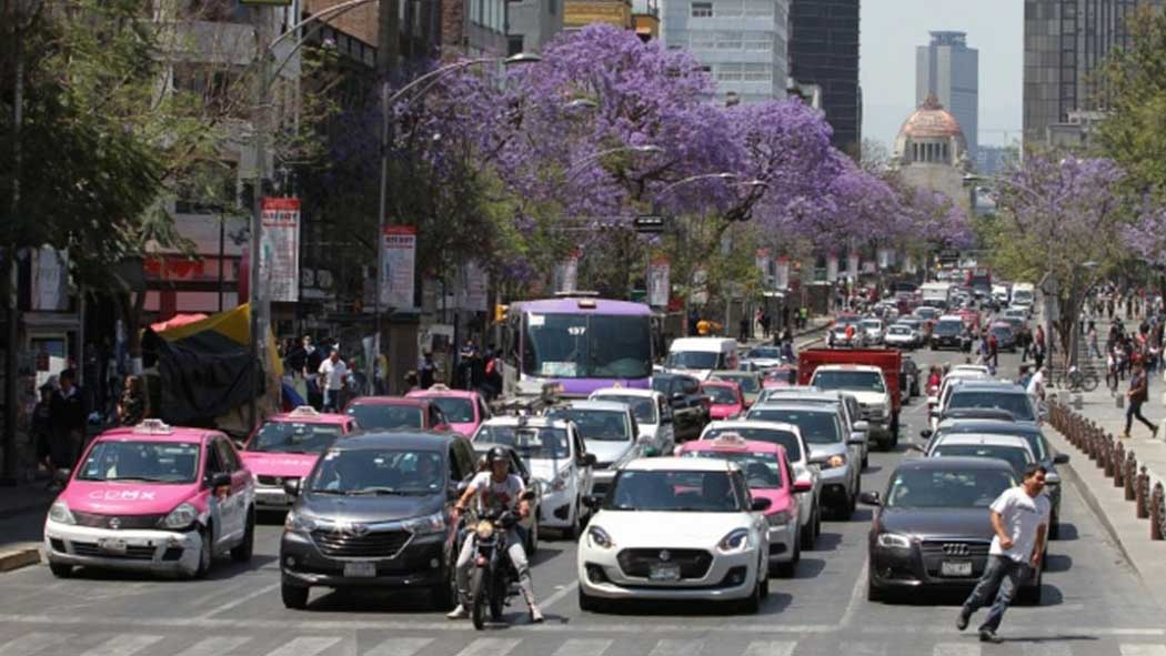 El programa abarca todas las alcaldías de la CDMX y todos los municipios del Estado de México. Y recuerda que también se incluyen los vehículos ELÉCTRICOS e HÍBRIDOS, los cuales ya no están exentos.