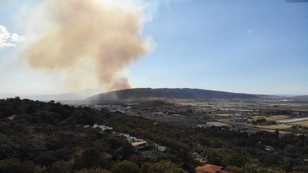 Alerta Atmosférica por incendio en el paraje Los Charcos en Zapopan