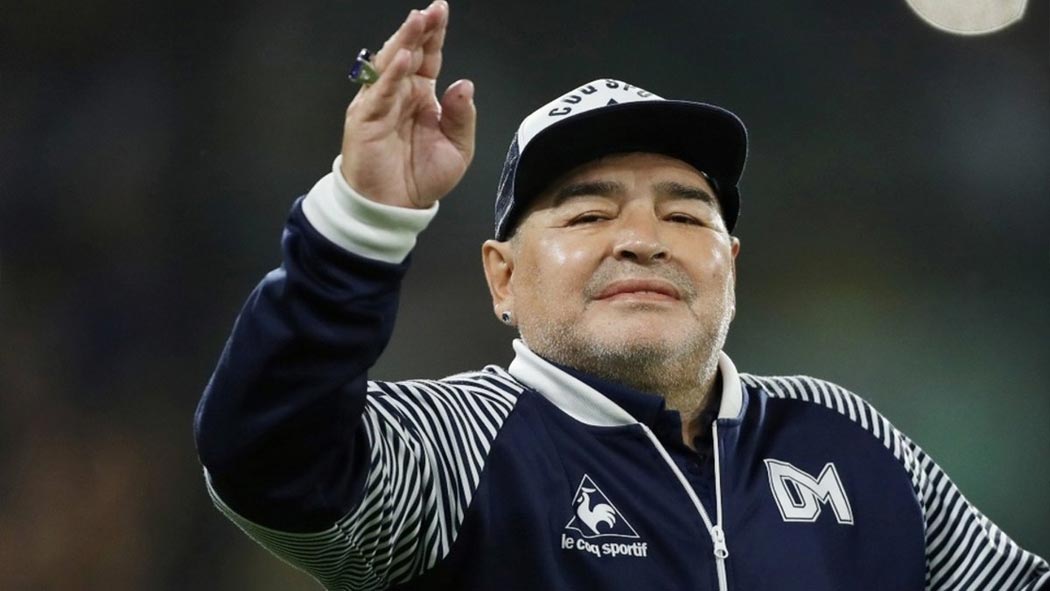 Diego Armando Maradona fue sometido a nuevos estudios médicos y esta tarde de martes se ha dado a conocer que deberá ser operado por un hematoma subdural en la cabeza, una situación delicada para el "10".