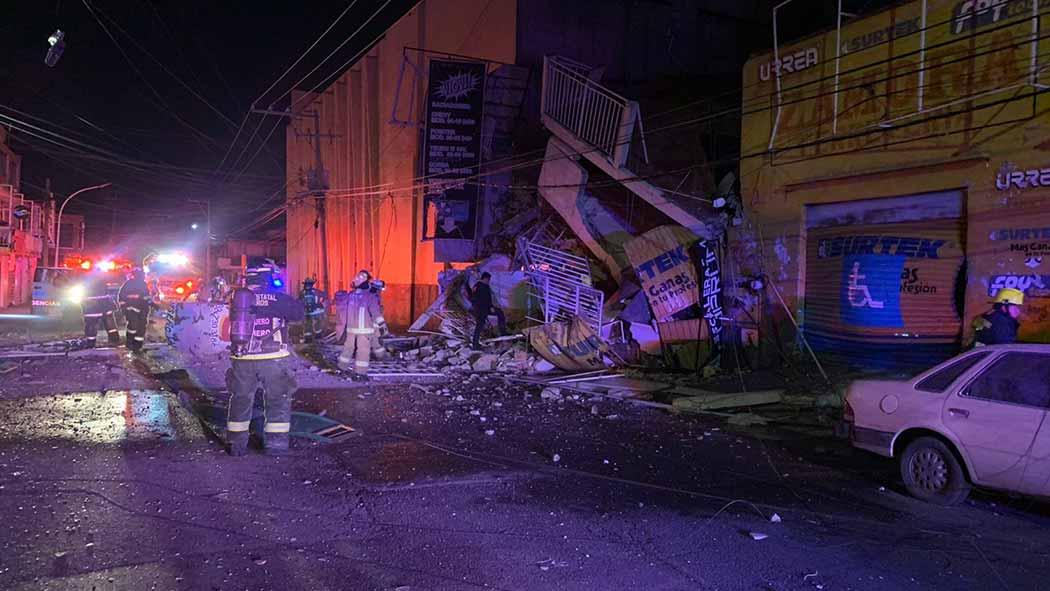 Video Explosión de tanque de gas colapsa edificio en Puebla